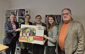 Übergabe von 8.000 € an die Kinderstiftung Bodensee